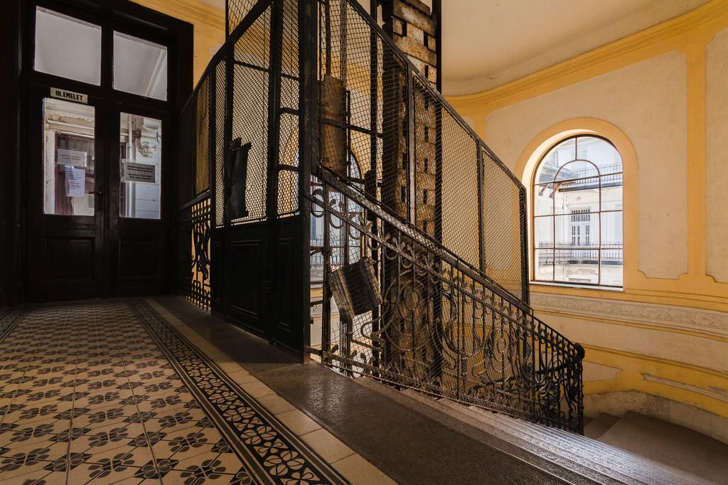 Apartamento Cozy Loft At Opera Budapest Exterior foto